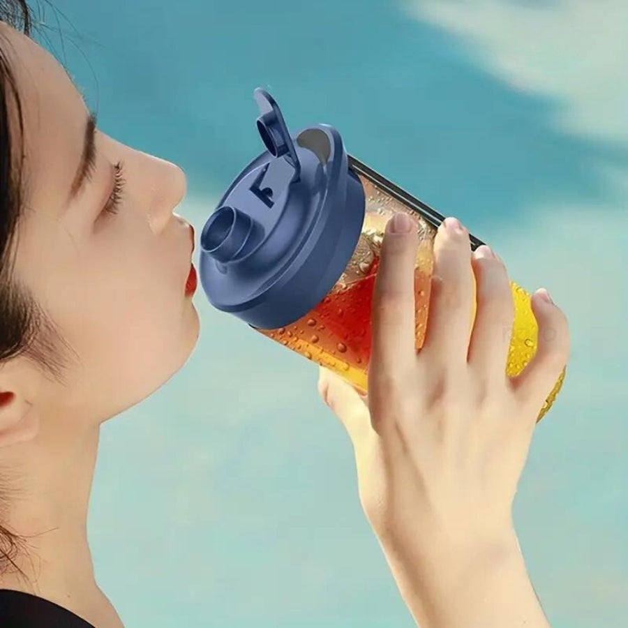 Mini Liquidificadora com Copos Portáteis